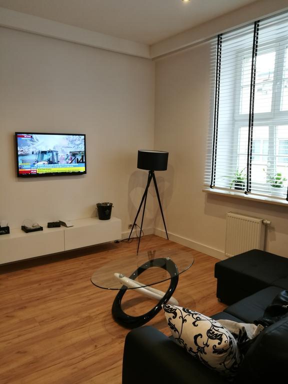 Black&white Apartment- Wierzbowa 5 * Poznan
