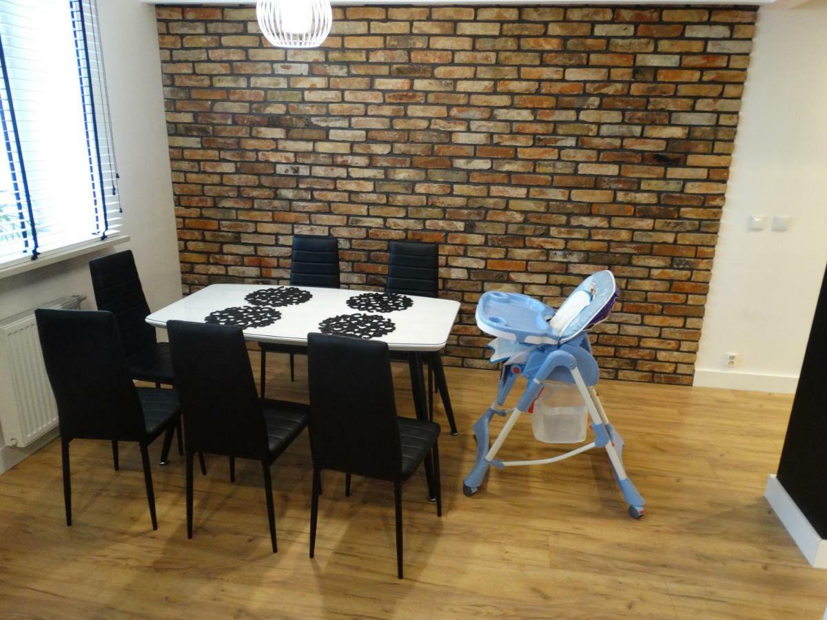 Apartment Black&white Apartment- Wierzbowa 5 *