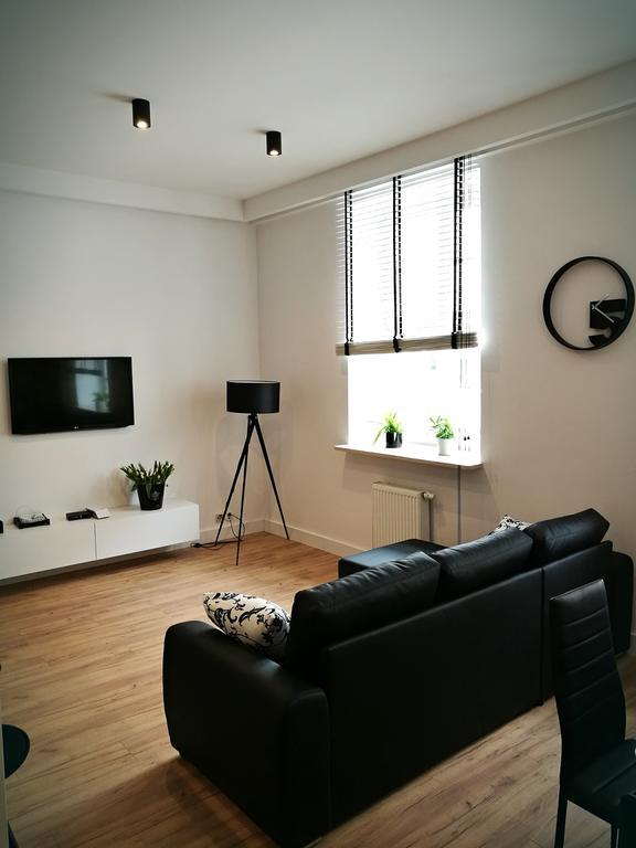 Black&white Apartment- Wierzbowa 5