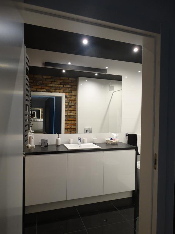 Black&white Apartment- Wierzbowa 5 Poznaň